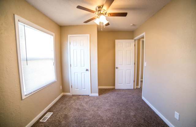 10008 Hardesty Avenue Gallery 2