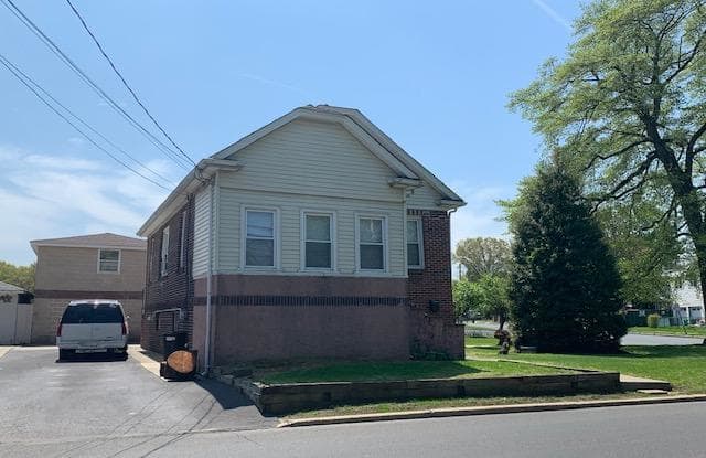 339 Cliffwood Avenue W - 339 Cliffwood Avenue, Monmouth County, NJ 07721