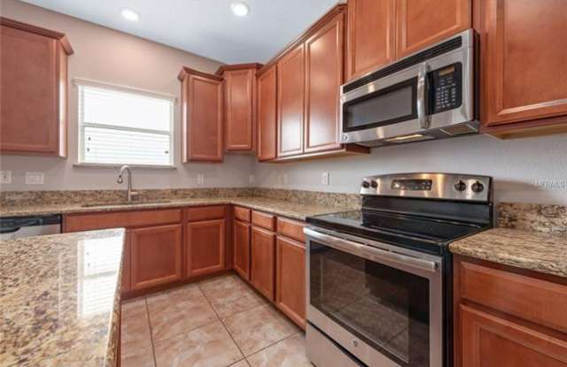 4828 Havilland Dr Gallery 4