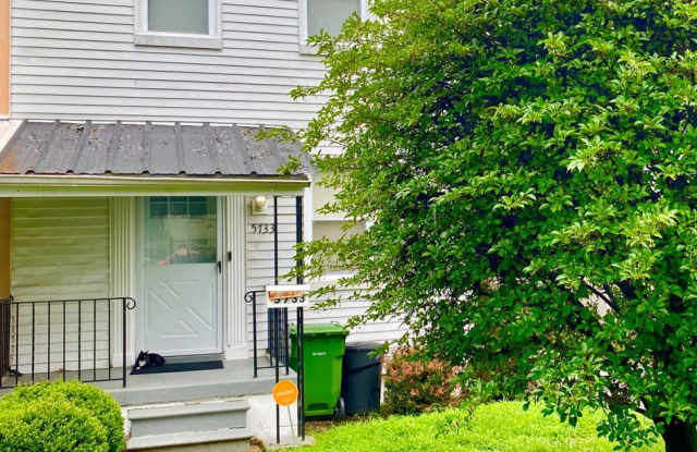 Spacious 3-bedroom in Cedmont - Back Deck and Yard! photos photos