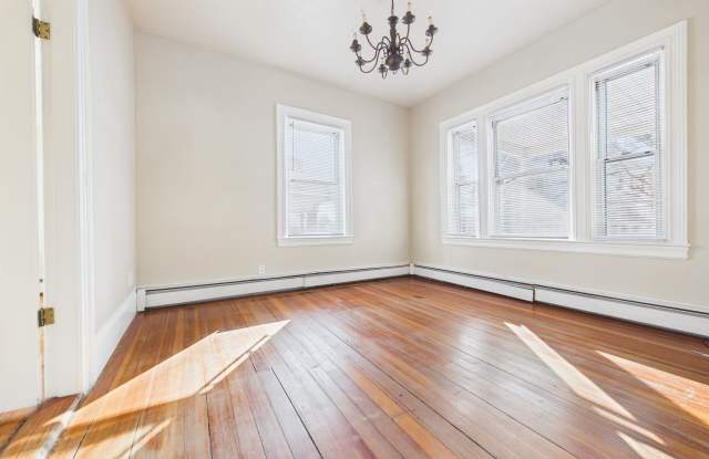 1303 Smith Street - 2 Gallery 3