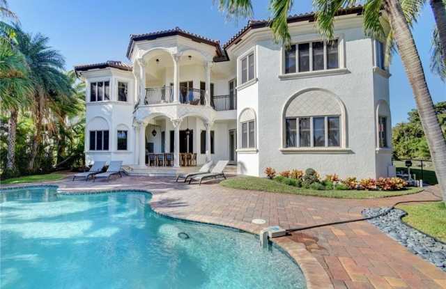 1320 S Lakeside Dr - 1320 South Lakeside Drive, Lake Worth, FL 33460