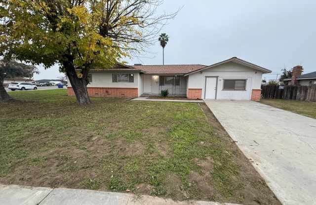 APPLY NOW!!!! - 25 Acacia Drive, Lemoore, CA 93245