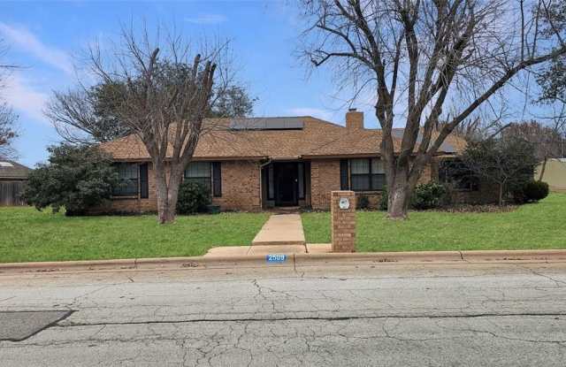2509 Christopher Drive - 2509 Christopher Drive, Abilene, TX 79602 2509 Christopher Drive - 2509 Christopher Drive, Abilene, TX 79602