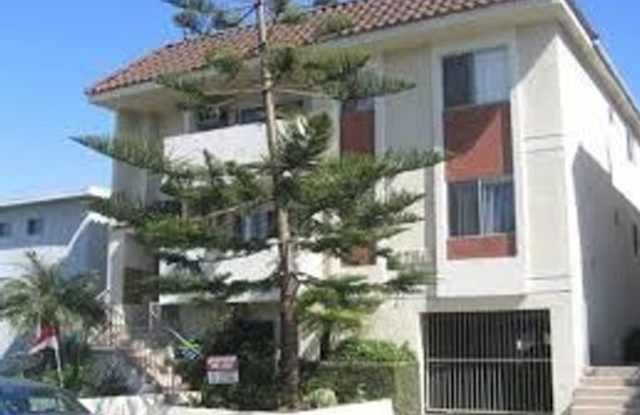 12756 Caswell photos photos