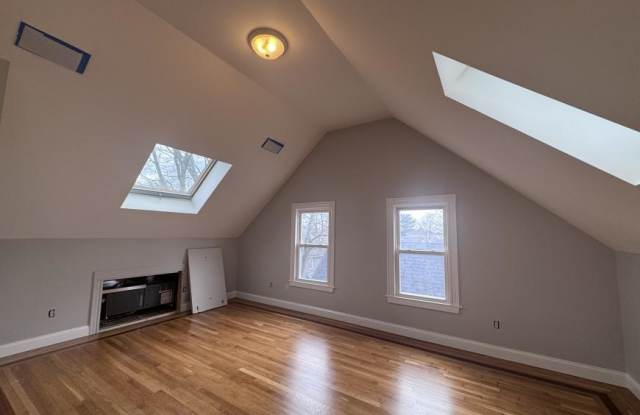 91 Cushing St. photos photos