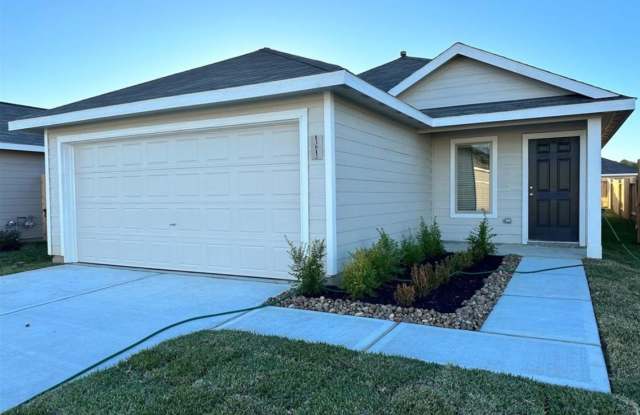 4 Bedroom Single Family Home in Splendora photos photos
