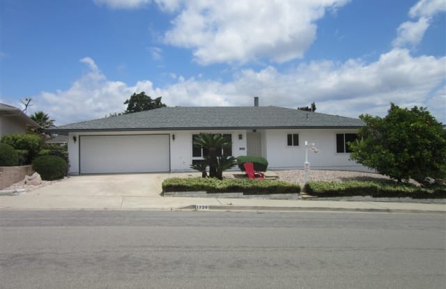 1720 la flora dr - 1720 La Flora Drive, Lake San Marcos, CA 92078