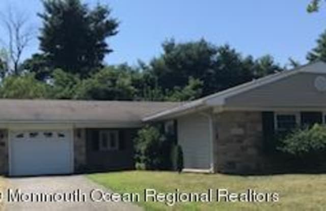 23 Canfield Lane - 23 Canfield Lane, Strathmore, NJ 07747