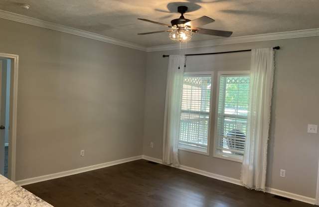 173 Cowell Lane Gallery 2