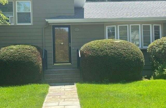5 Bayview Drive Gallery 2