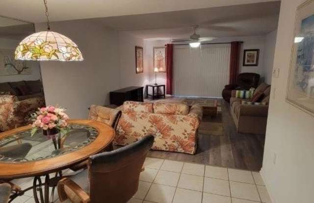 340 E Glassboro Court Gallery 4