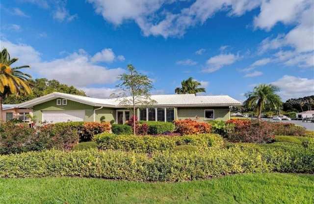 502 PALM DRIVE photos photos