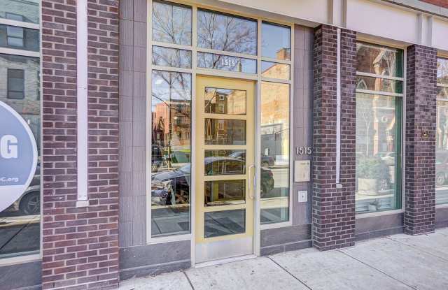 Large 2 bedroom in OTR Gallery 4