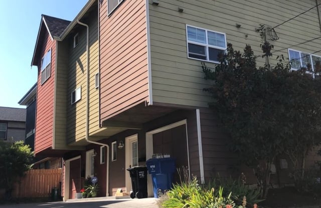 2601 NW 58TH ST - 2601 Northwest 58th Street, Seattle, WA 98107