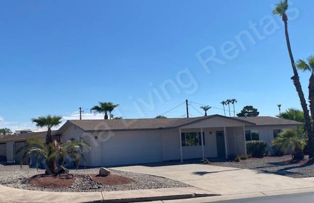 CENTRALLY LOCATED WITH SWIM SPA Gallery 3