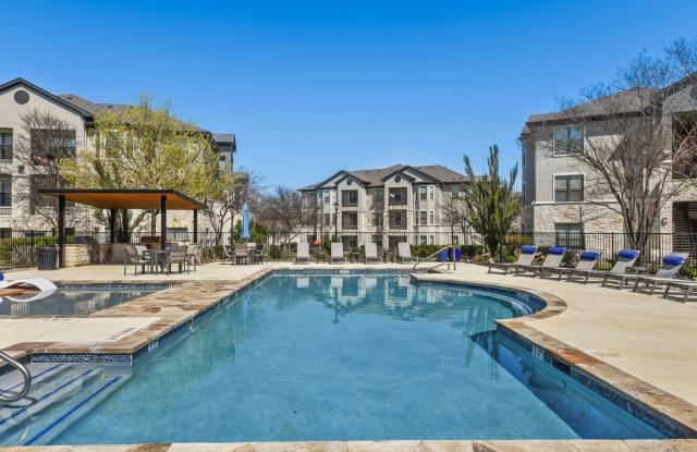 Collier Luxury Living photos photos
