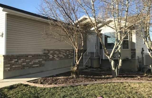 7982 W Athena Drive - 7982 West Athena Drive, Magna, UT 84044