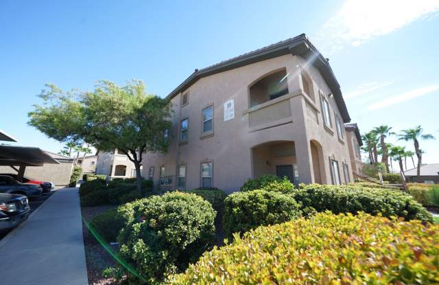 SHOWINGS AVAILABLE NOW photos photos