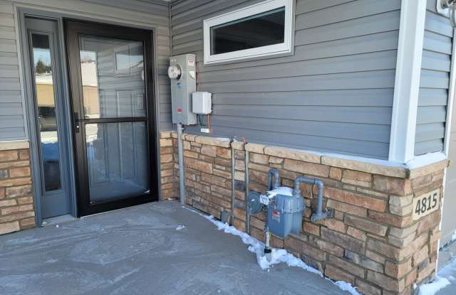 4815 Kester St photos photos