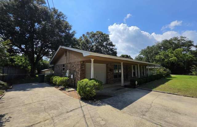 5505 Fairview Dr photos photos