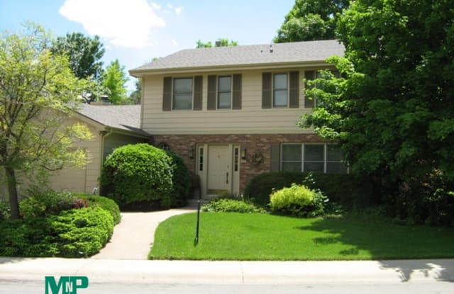 1601 Quail Hollow Drive - 1601 Quail Hollow Drive, Fort Collins, CO 80525