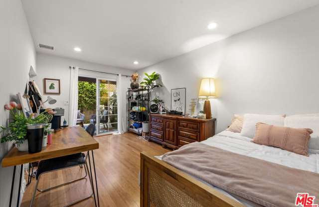 1508 Harvard Street photos photos