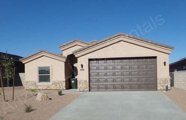 GORGEOUS 3 BEDROOM 2 BATHROOM HOME photos photos