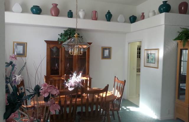 8557 Danbury Ln Gallery 3