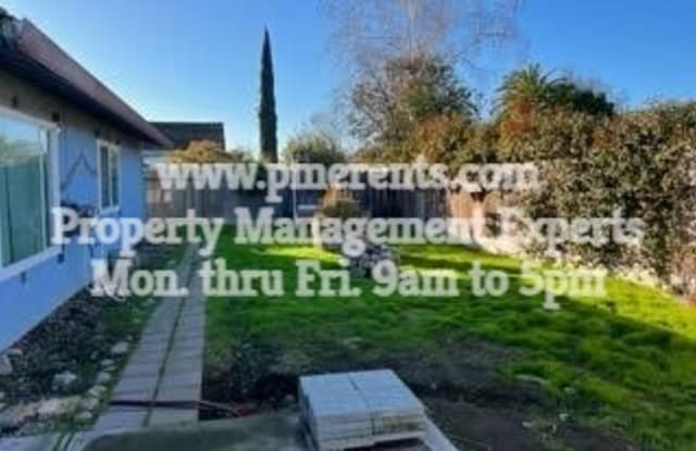 941 Sunnyoak Way - 941 Sunnyoak Way, Stockton, CA 95209