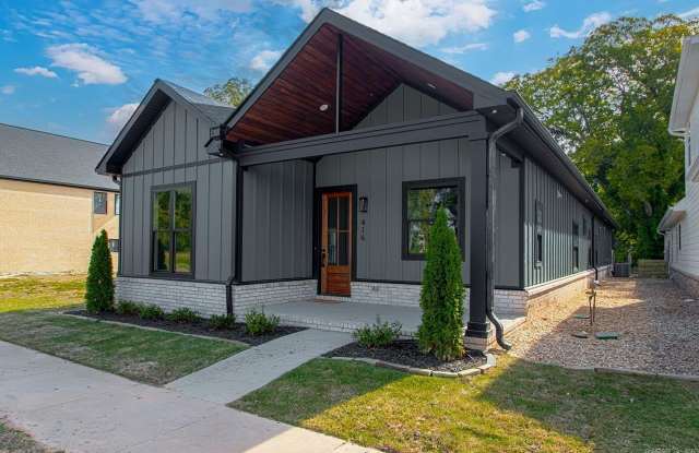 416 Gardens Lane Gallery 2