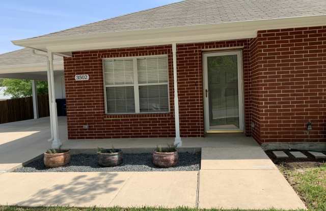 3502 Lura Ln Gallery 2