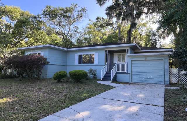 12 South University Circle photos photos