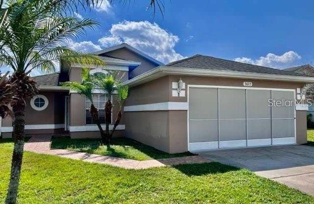 3072 STILLWATER Drive Gallery 1
