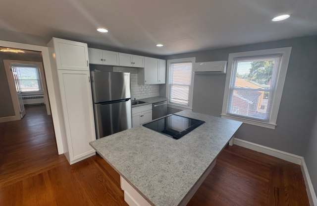 Newly Renovated Apartment For Rent in North Providence! photos photos