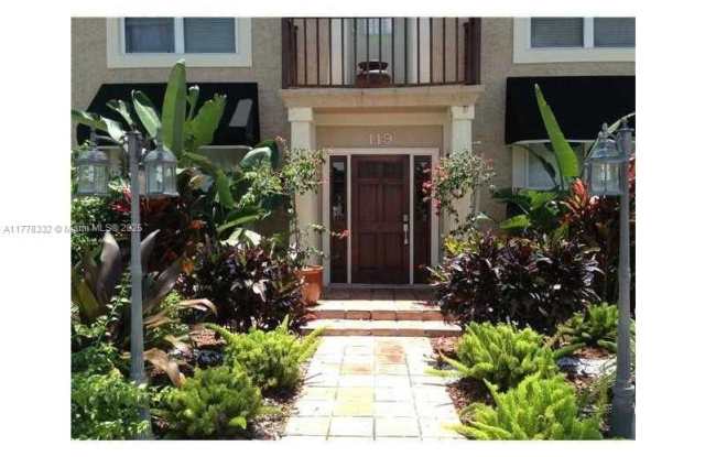 119 NE 7th Ave - 119 Northeast 7th Avenue, Delray Beach, FL 33483
