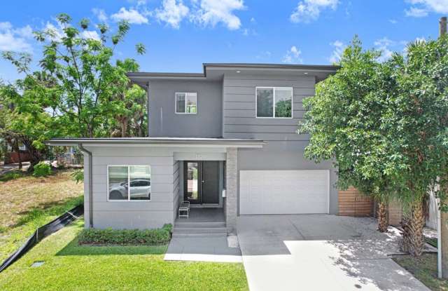 4/3 Modern Custom Home photos photos