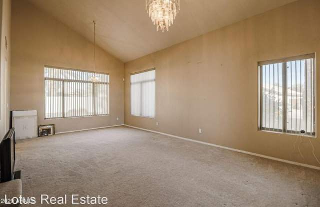 4661 E Lavender Ln. Gallery 4