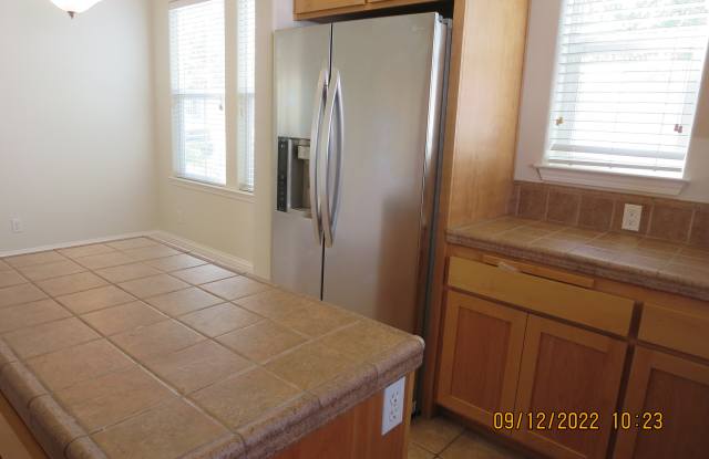 4112 Calloway Drive Gallery 3