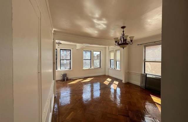 102 E 96th Street Gallery 2