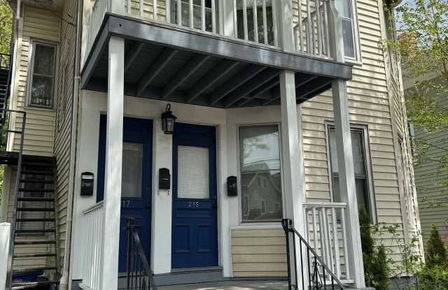 215 Willow Street photos photos