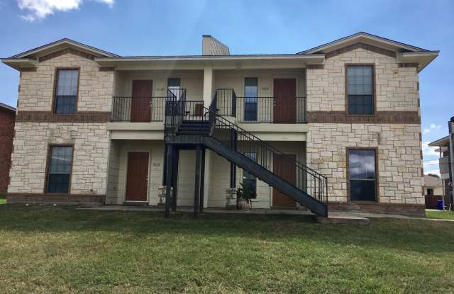 Panther Way Fourplex Gallery 1