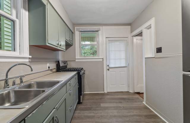 **Renovated 3-Bedroom in McKeesport, PA with outside backyard space! ** photos photos **Renovated 3-Bedroom in McKeesport, PA with outside backyard space! ** photos photos