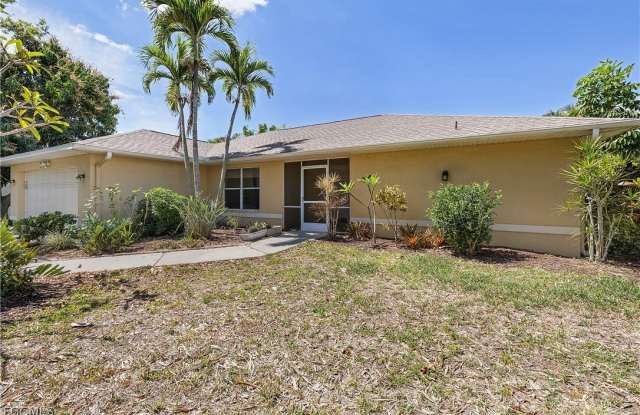3122 Country Club Boulevard - 3122 Country Club Boulevard, Cape Coral, FL 33904