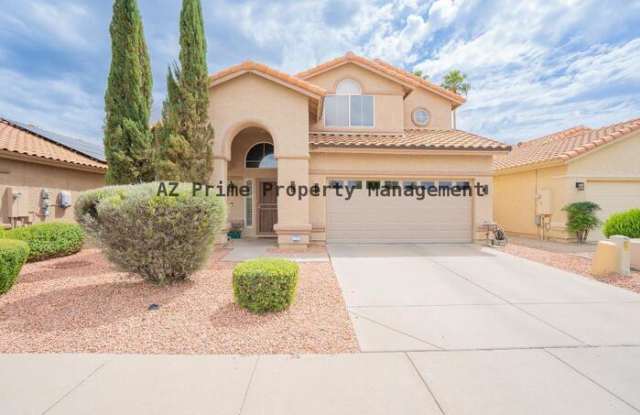 4613 East Desert Cactus Street Gallery 2