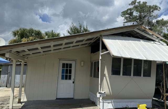 14 Circle Dr photos photos