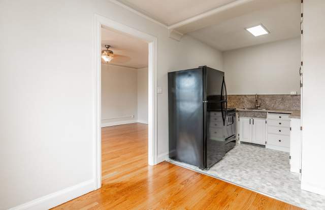 Charbern Apartments Gallery 3