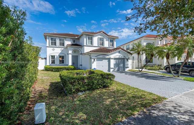 15373 SW 12th Ter Gallery 2