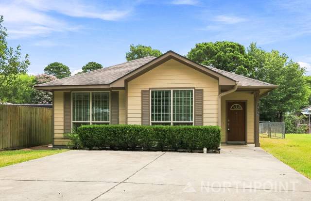 3-Bedroom, 2 Bath Single Family for Rent in Willis,TX | Lake Life & Modern Kitchen photos photos