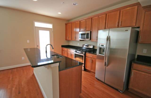 9401 Eddy Line Gallery 3